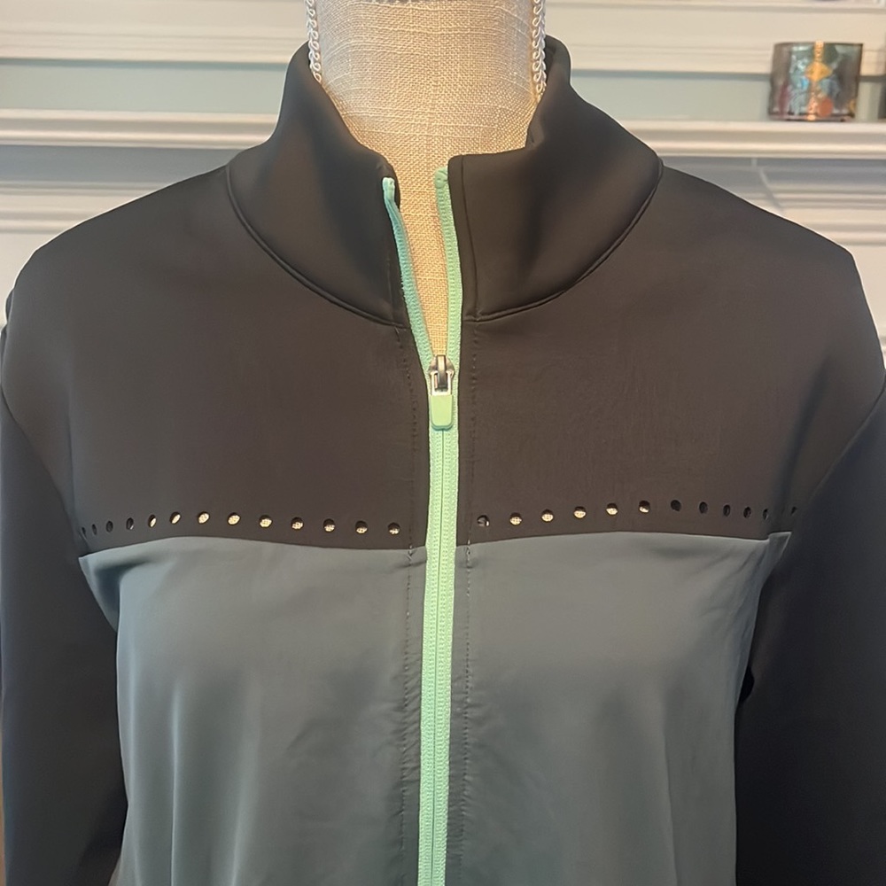 Fabletics Cleo Jacket - Picture 2 of 8